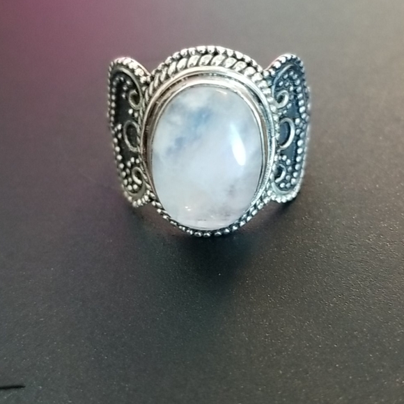 925 Moonstone ring. - Picture 2 of 8